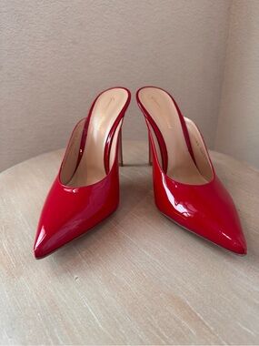 Gianvito Rossi Nova Red Patent Pointed Mules - EU 40 - NIB - Retail $895